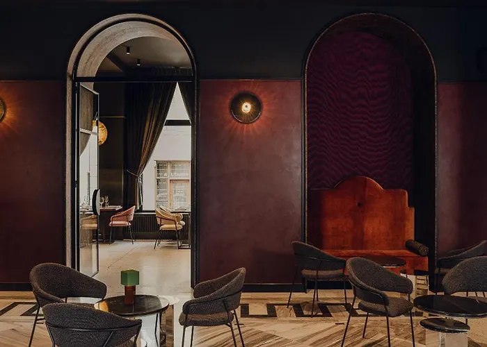 فندق Flaner Hotel, Worldhotels Crafted 4*