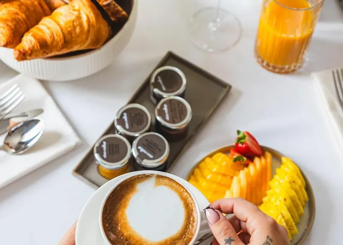 Flaner Hotel, Worldhotels Crafted 4*