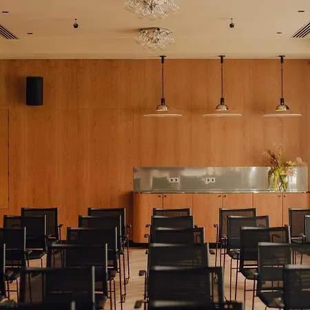 ホテル Flaner Hotel, Worldhotels Crafted ワルシャワ