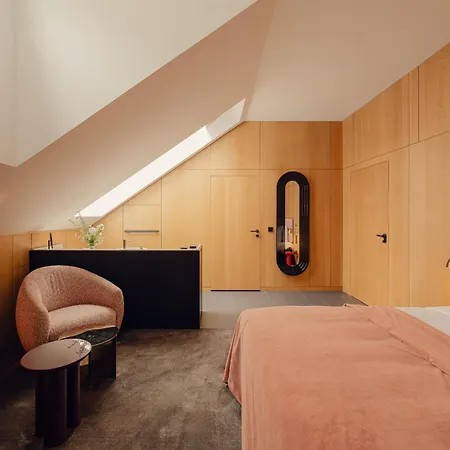 Hotel Flaner Hotel, Worldhotels Crafted 4*