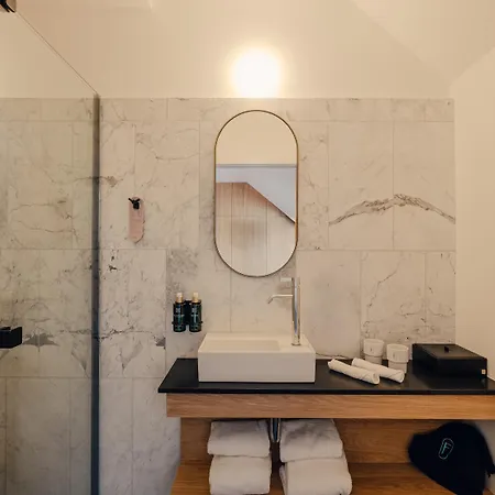 Flaner Hotel, Worldhotels Crafted 4* Варшава