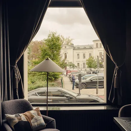 فندق Flaner Hotel, Worldhotels Crafted 4*