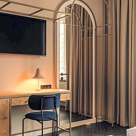 Flaner Hotel, Worldhotels Crafted 4*