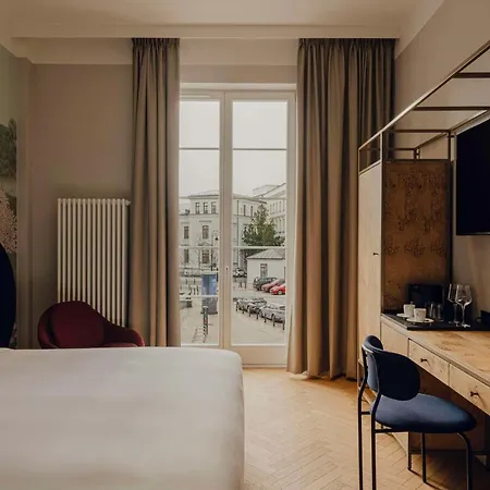 Flaner Hotel, Worldhotels Crafted 4* Warszawa